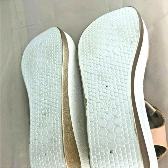 Fantasy Sandals Flex Sole Technology Wedge Buckle Leather Upper Size 40/9 - Picture 10 of 16